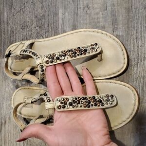 Frye Studded Thong Flats size‎ 5.5